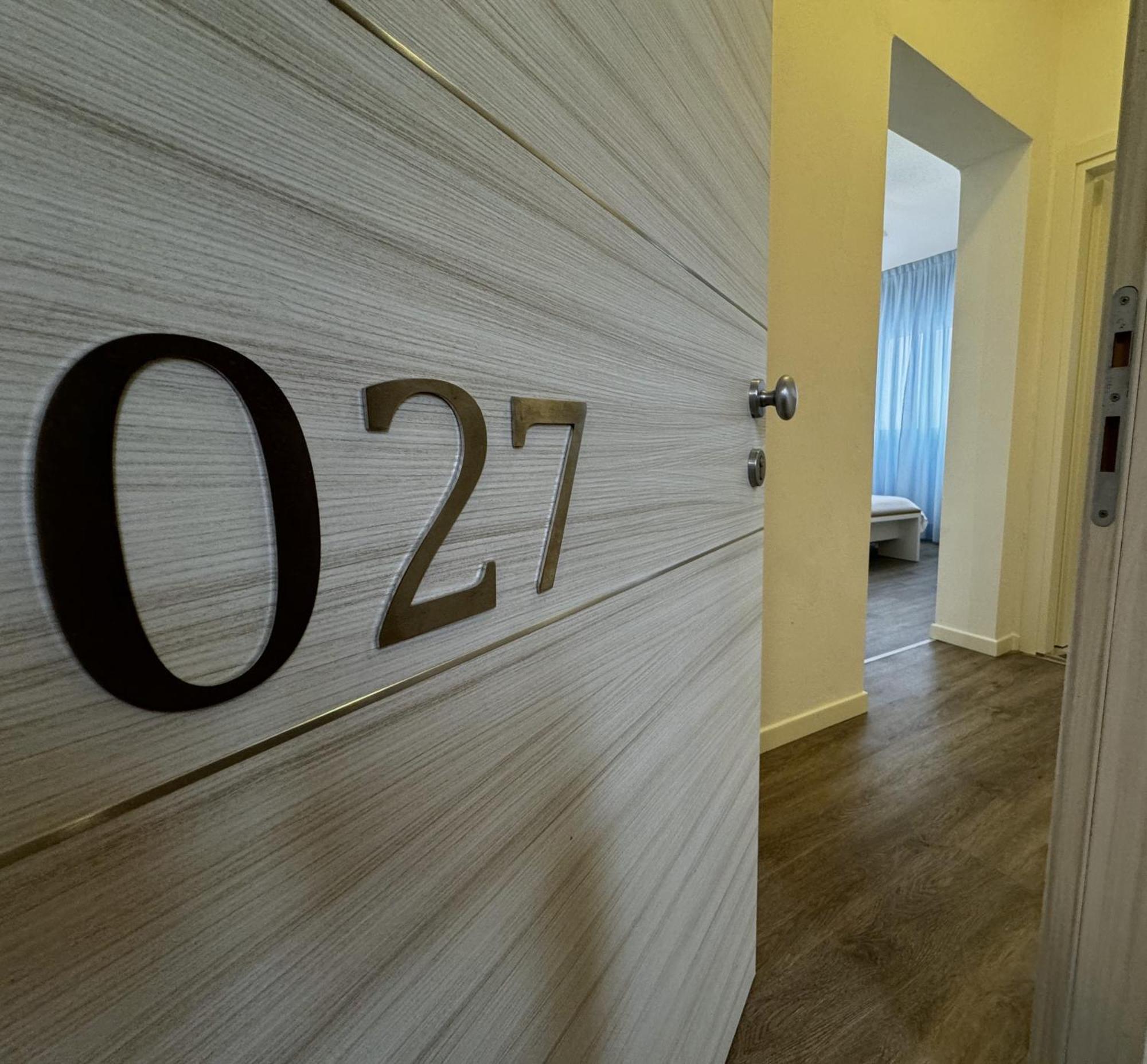 Hotel Etna Caorle Extérieur photo